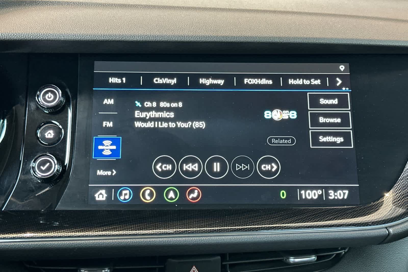 Used 2022 Buick Envision Essence w/ Technology Package I FWD image 18