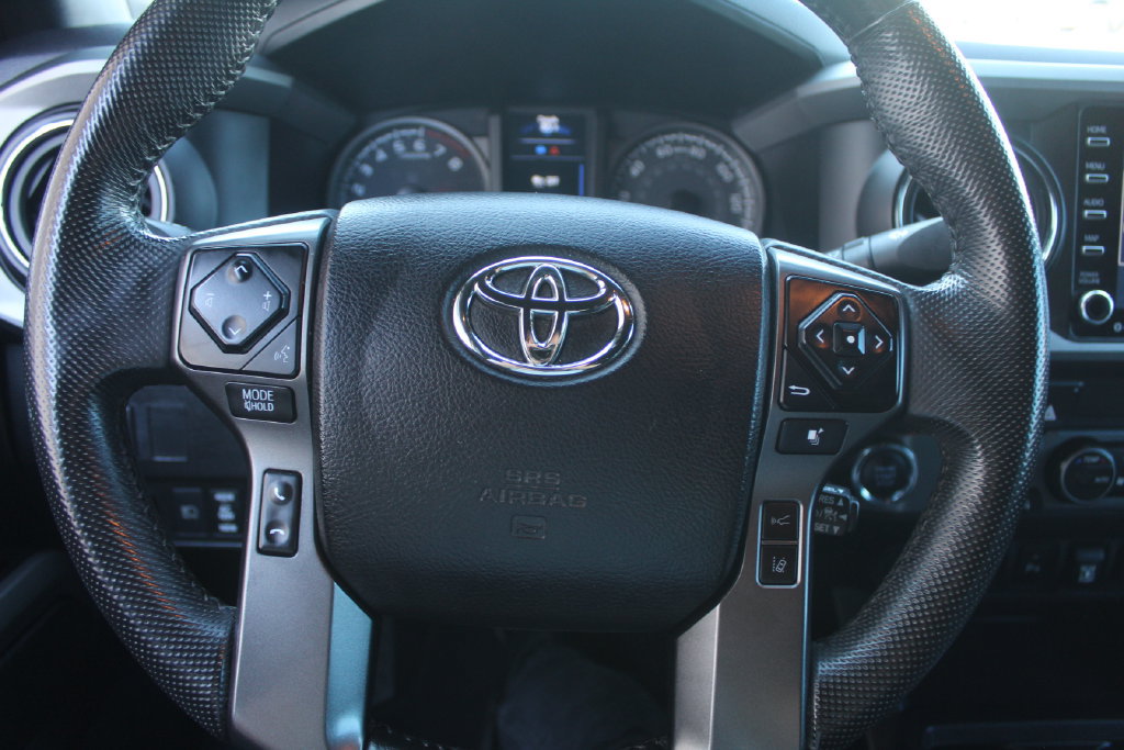 Used 2021 Toyota Tacoma TRD Sport w/ Technology Package RWD image 26