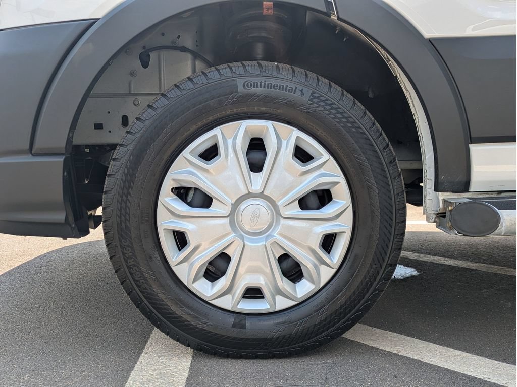 Certified 2025 Ford Transit 250 Low Roof w/ Exterior Upgrade Package RWD image 24