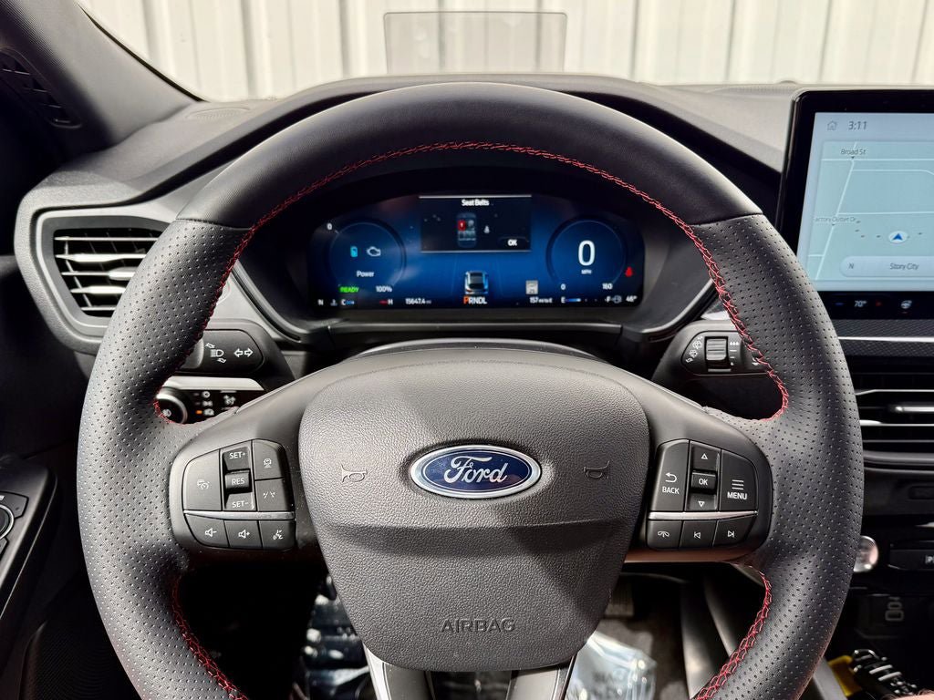 Certified 2025 Ford Escape ST-Line Elite w/ Premium Technology Package AWD/4WD image 23