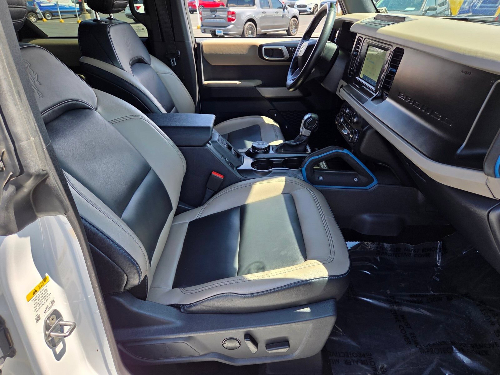 Certified 2023 Ford Bronco Wildtrak AWD/4WD image 14