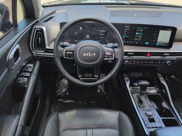 Used 2025 Kia Sorento SX FWD image 16