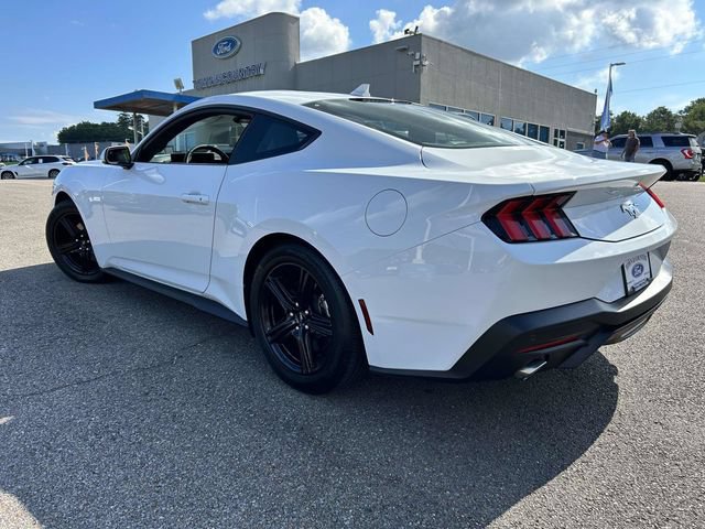 Certified 2026 Ford Mustang Premium RWD image 5