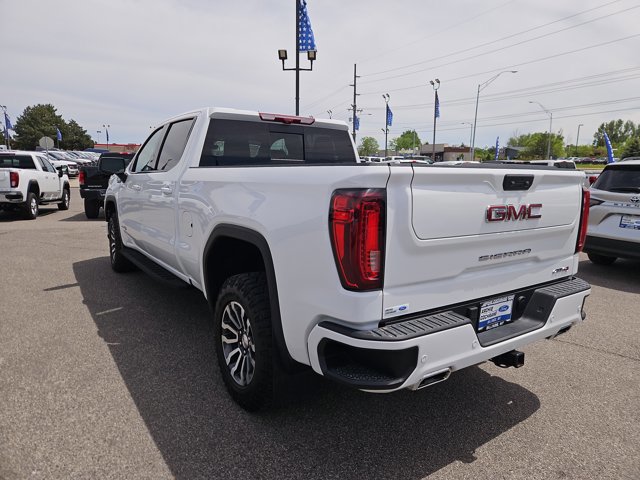 Used 2022 GMC Sierra 1500 AT4 w/ AT4 Premium Package AWD/4WD image 3