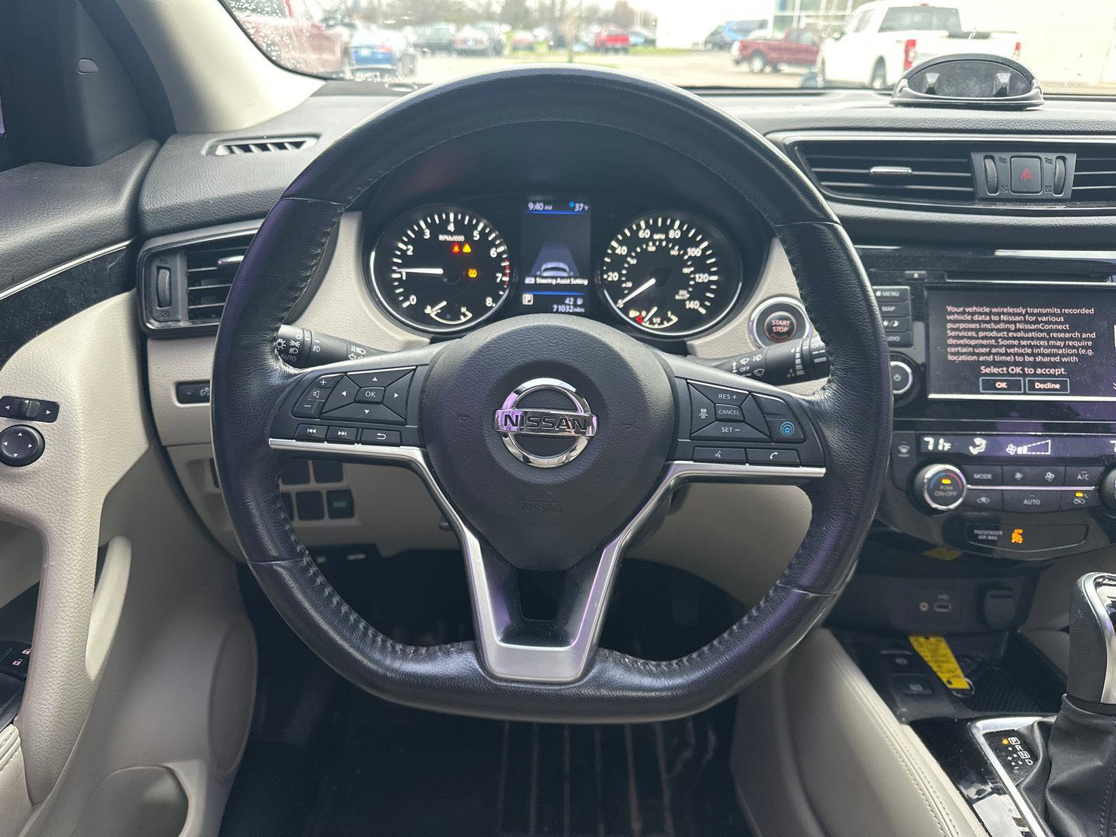 Used 2019 Nissan Rogue Sport SL w/ Premium Package image 13