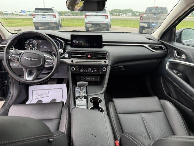 Used 2025 Genesis G70 2.5T AWD/4WD image 28
