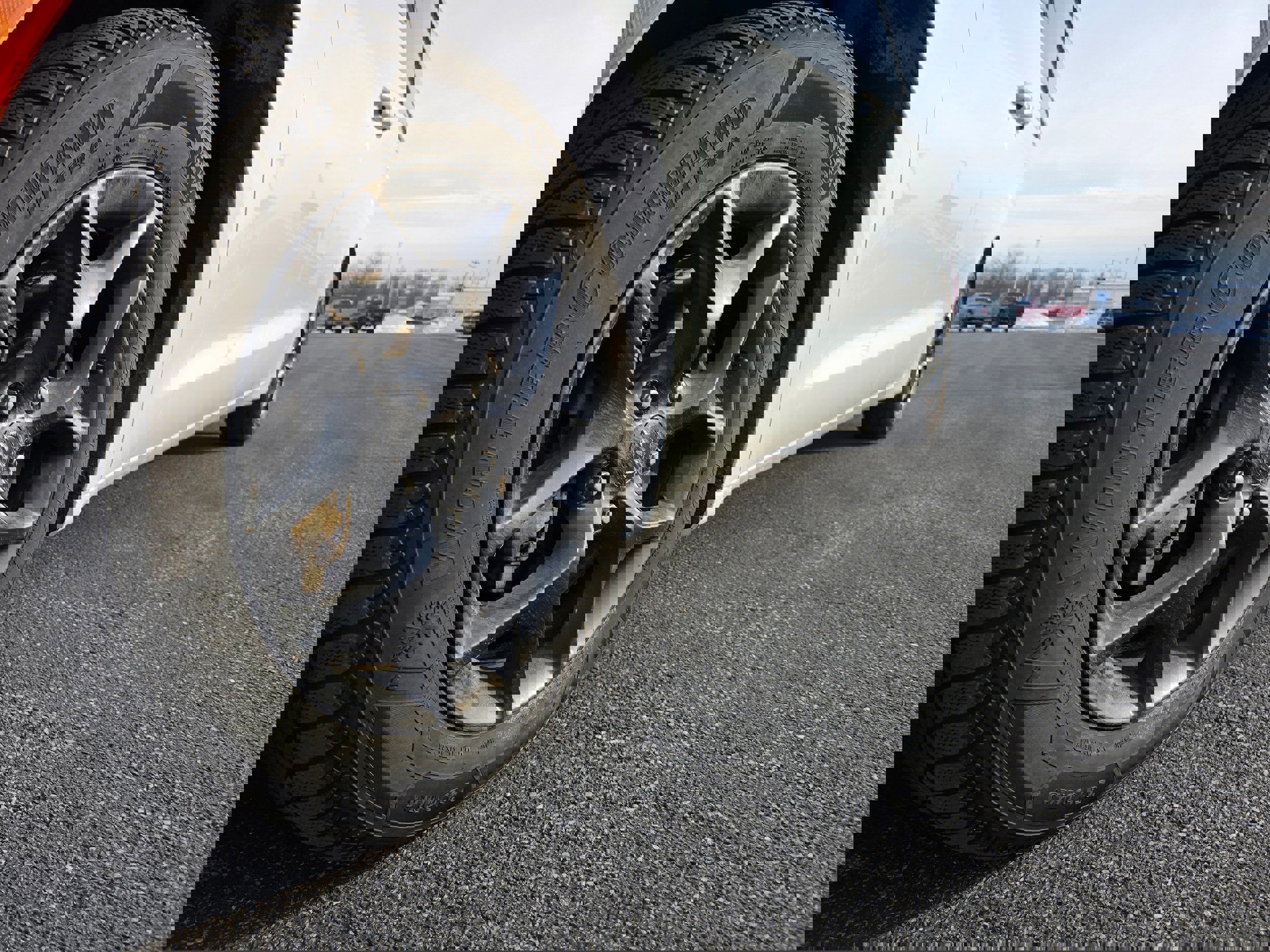 Used 2018 Chrysler Pacifica Touring-L Plus image 18