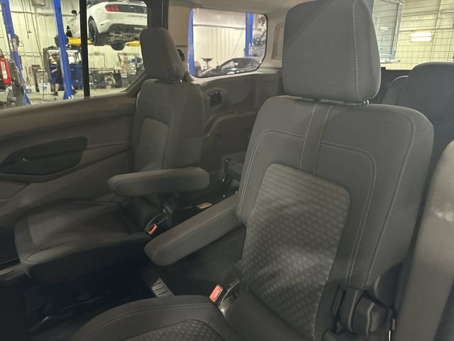 Certified 2020 Ford Transit Connect XLT FWD image 30
