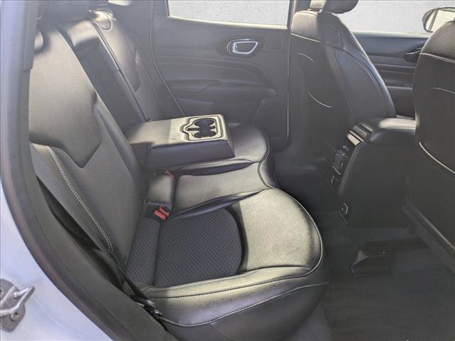 Used 2023 Jeep Compass Latitude w/ Sun and Sound Group AWD/4WD image 20