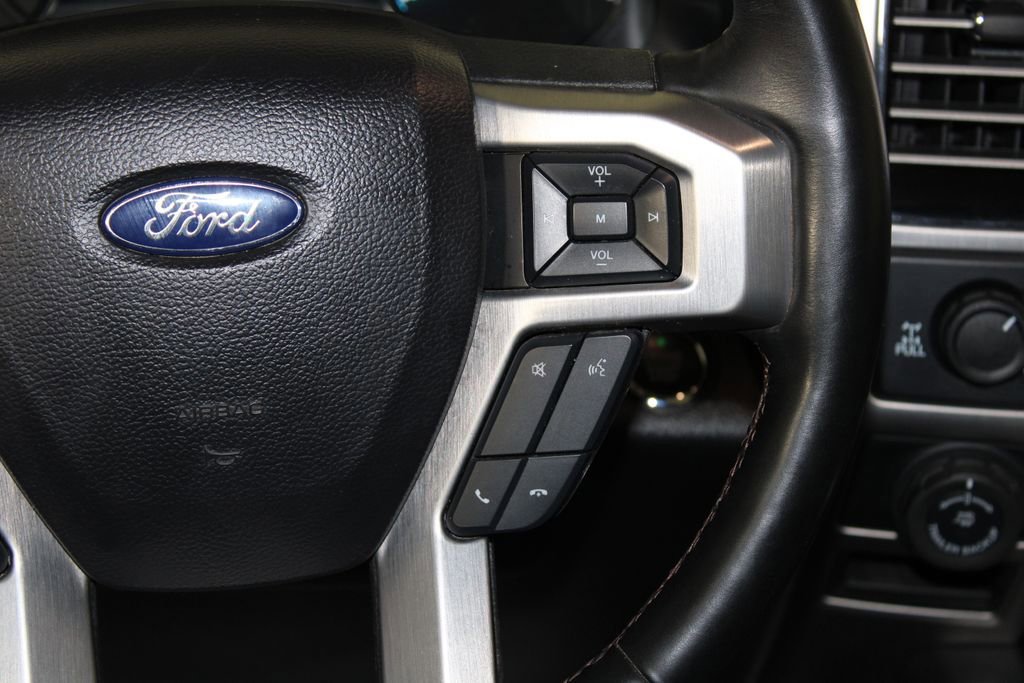 Certified 2020 Ford F150 Platinum w/ Equipment Group 701A Luxury image 18