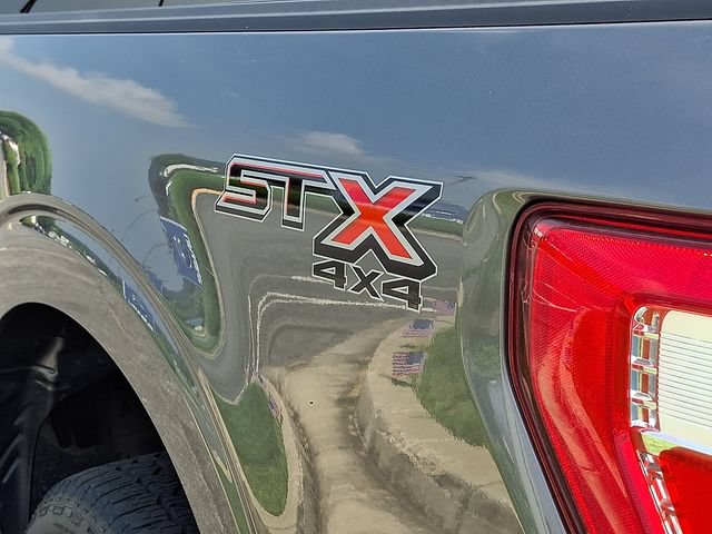 Certified 2022 Ford F150 XL w/ STX Appearance Package AWD/4WD image 31
