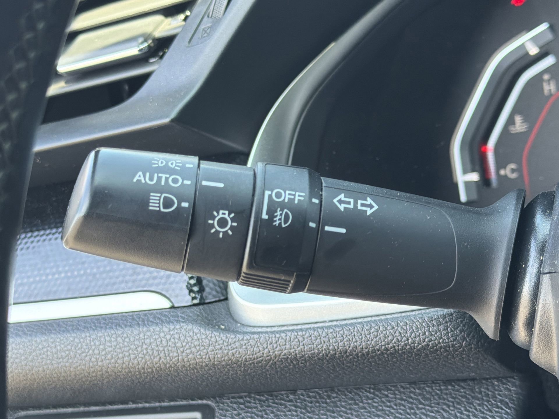 Used 2021 Honda Civic Sport image 18