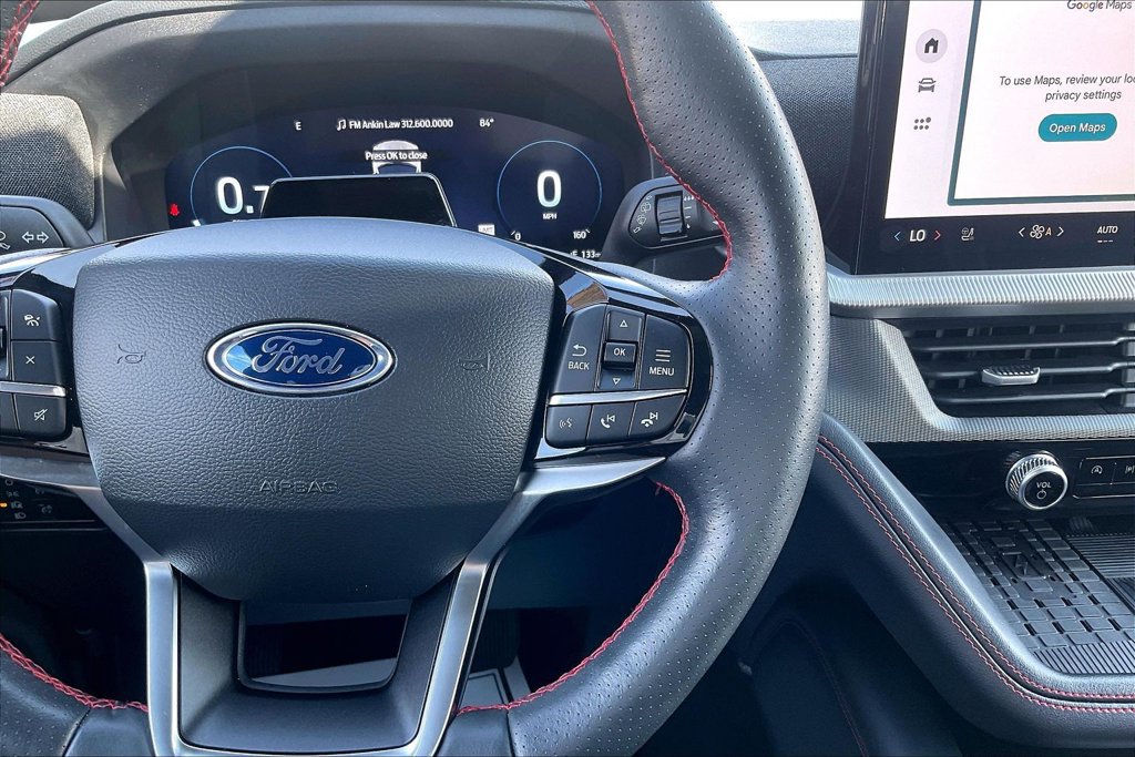 Certified 2025 Ford Explorer ST-Line w/ Premium Package AWD/4WD image 18