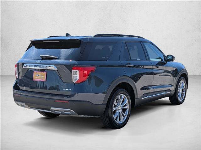 Certified 2022 Ford Explorer XLT w/ Equipment Group 202A AWD/4WD image 5