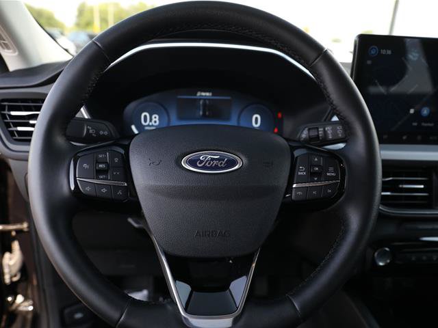 Certified 2025 Ford Escape Platinum AWD/4WD image 35