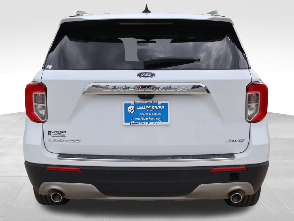 Certified 2023 Ford Explorer Limited AWD/4WD image 5