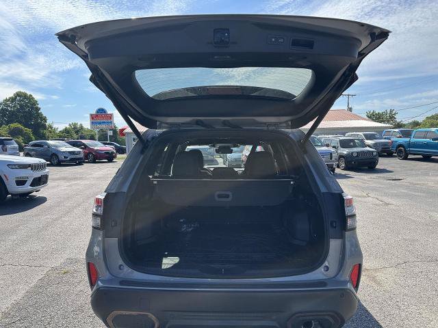 Used 2025 Subaru Forester Sport AWD/4WD image 11