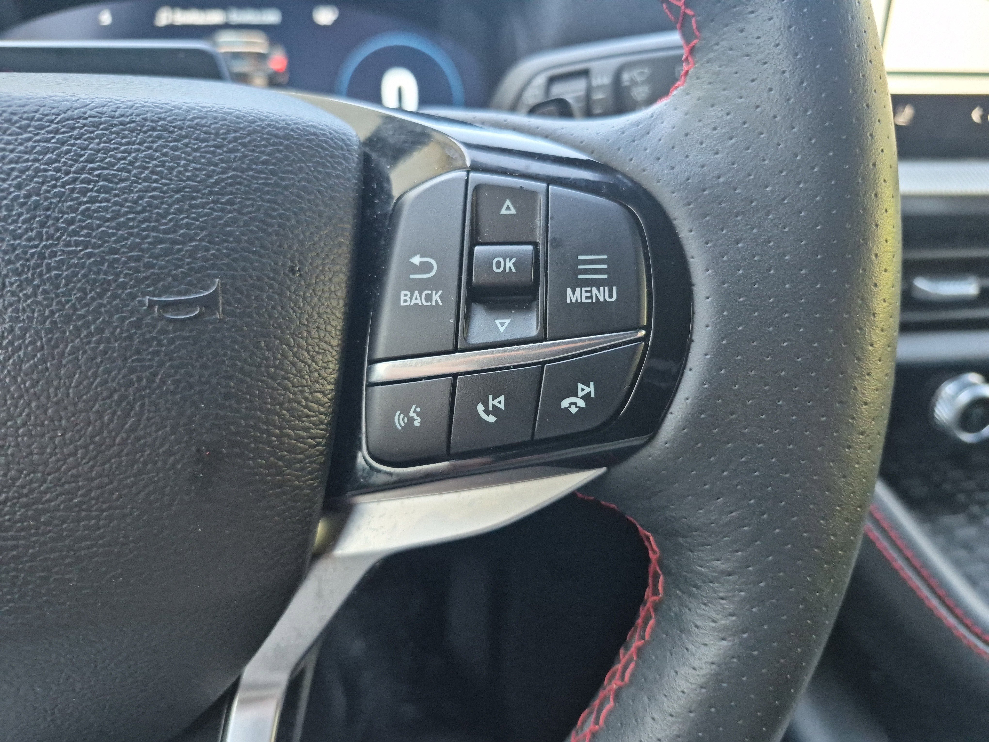 Certified 2025 Ford Explorer ST w/ Sun And Sound Package AWD/4WD image 28