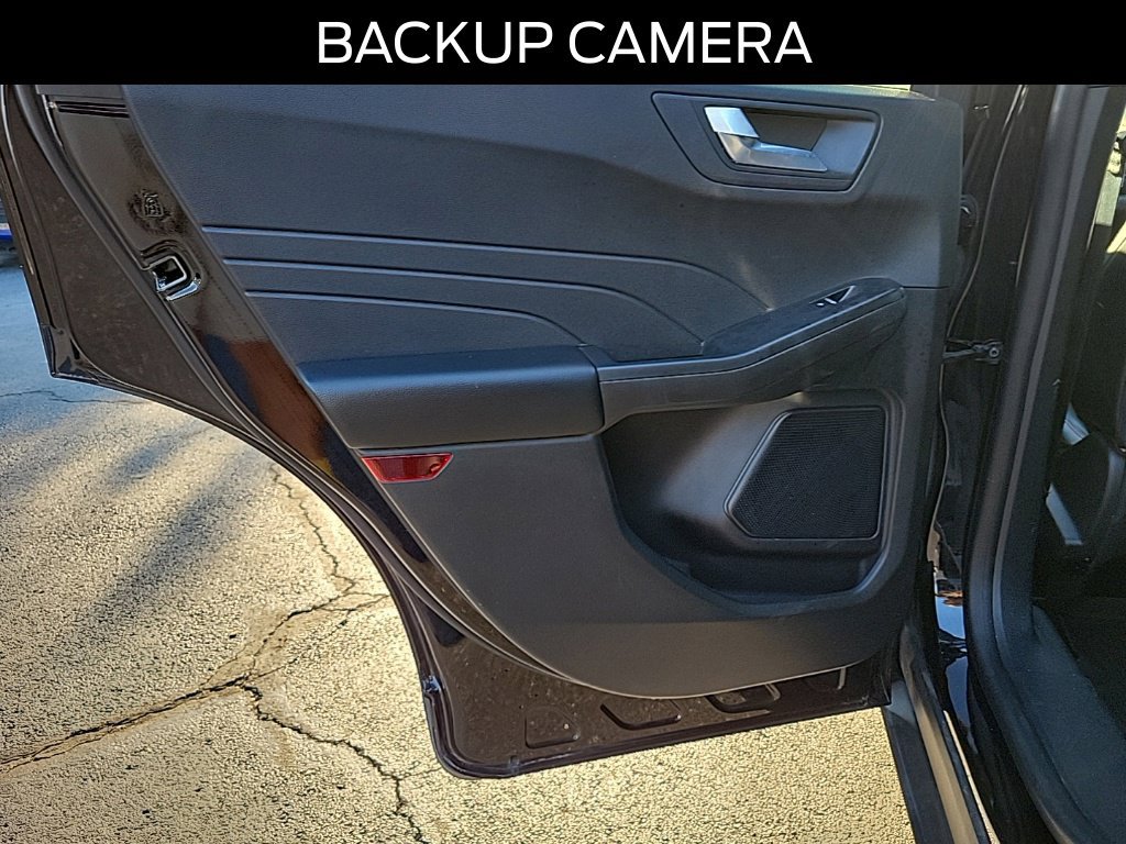 Certified 2024 Ford Escape ST-Line w/ Tech Pack #1 AWD/4WD image 15
