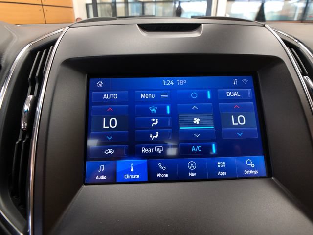 Certified 2020 Ford Edge Titanium w/ Equipment Group 301A AWD/4WD image 18