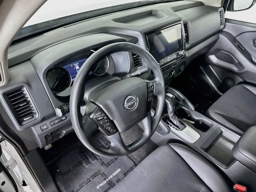 Used 2022 Nissan Frontier S w/ Technology Package RWD image 2