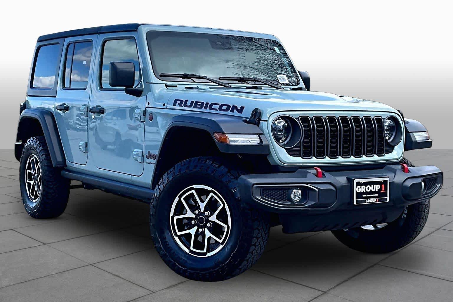 Used 2024 Jeep Wrangler Unlimited Rubicon AWD/4WD image 3