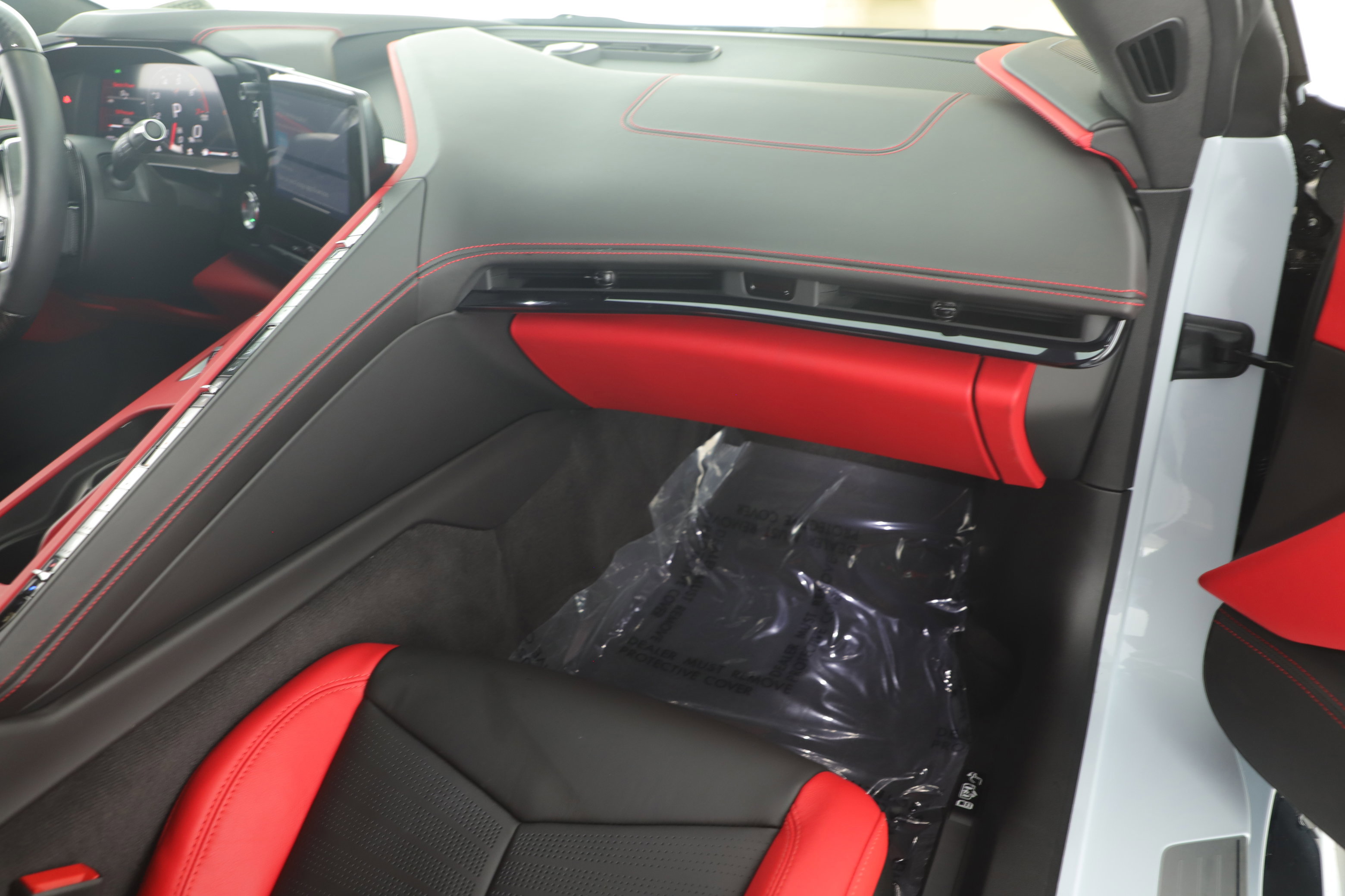 Used 2024 Chevrolet Corvette E-Ray w/ Stealth Interior Trim Package image 23