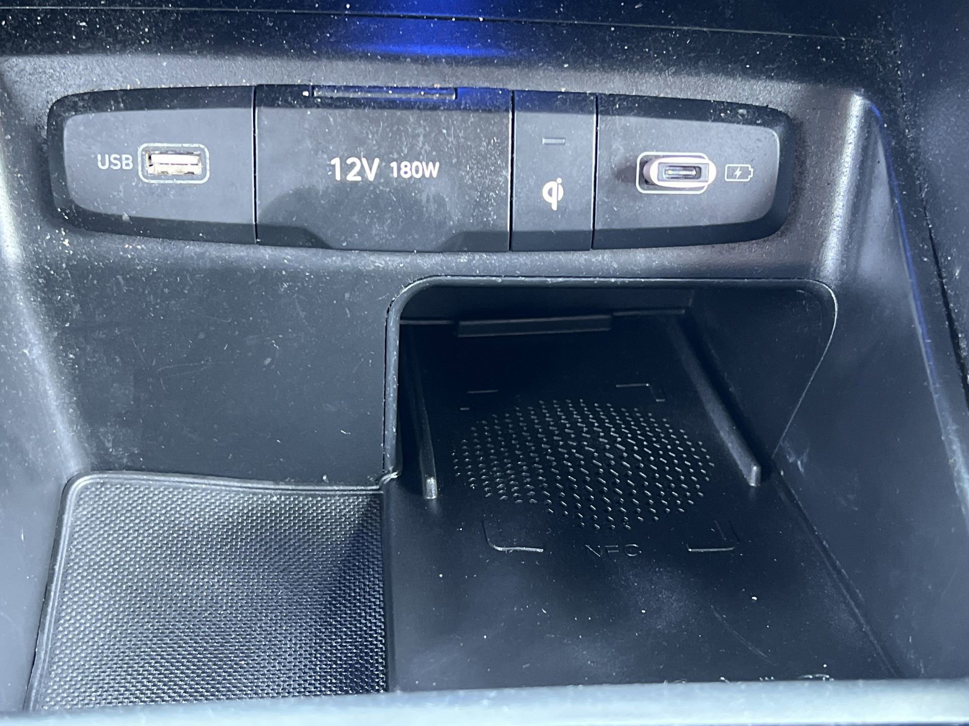 Used 2022 Hyundai Santa Cruz Limited image 13