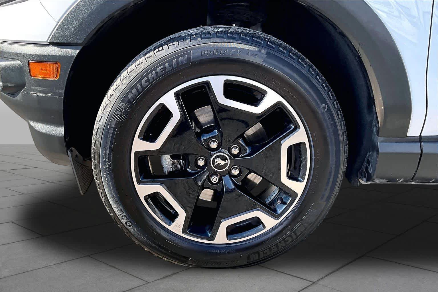 Certified 2022 Ford Bronco Sport Outer Banks AWD/4WD image 13