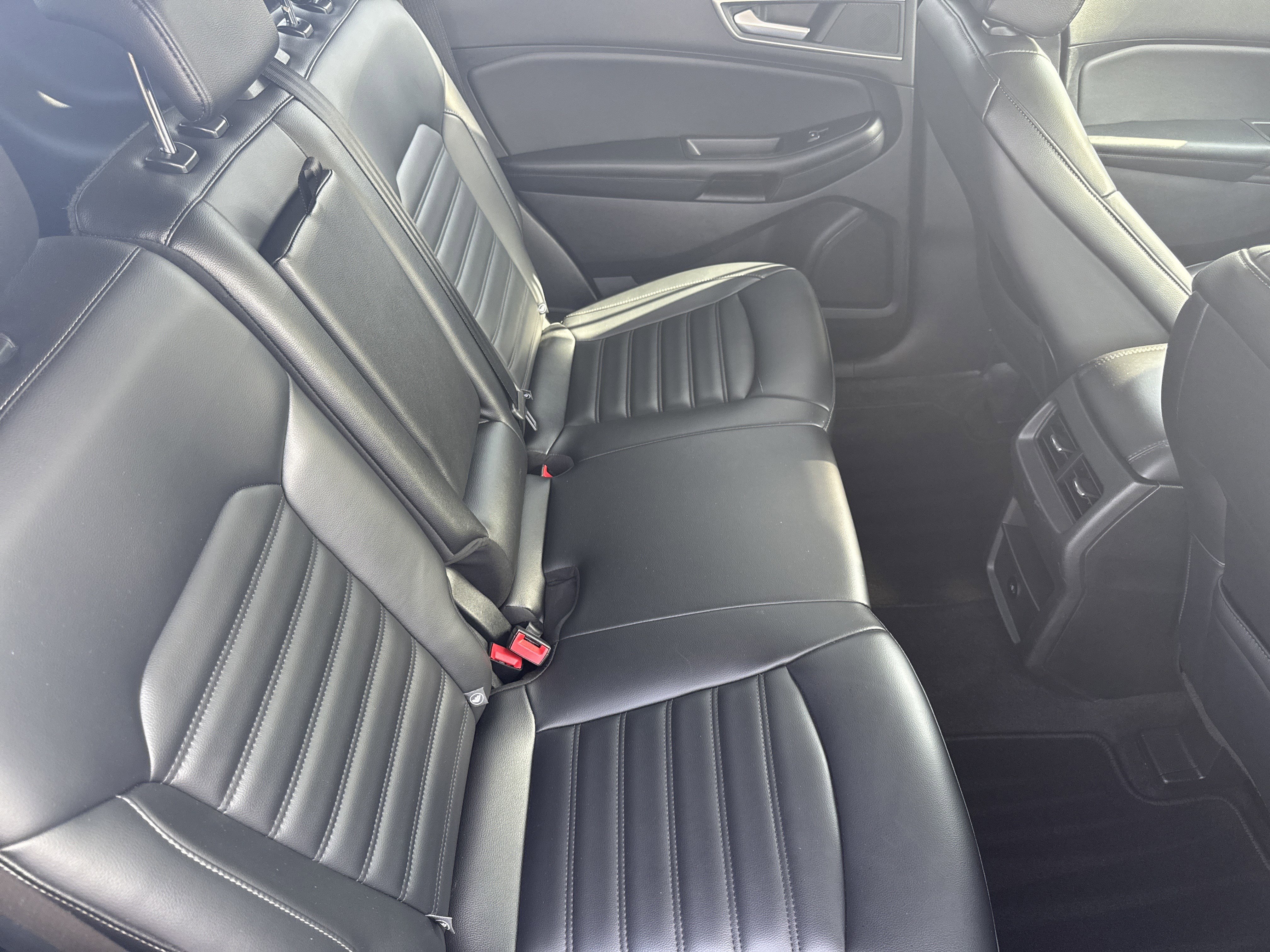 Certified 2024 Ford Edge SEL image 17