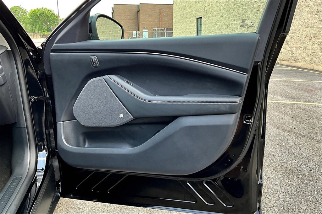 Certified 2024 Ford Mustang Mach-E Premium image 22