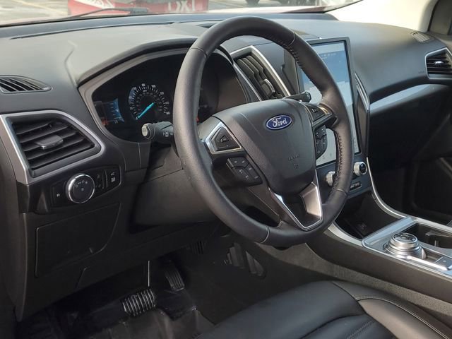 Certified 2024 Ford Edge SEL w/ Convenience Package image 12