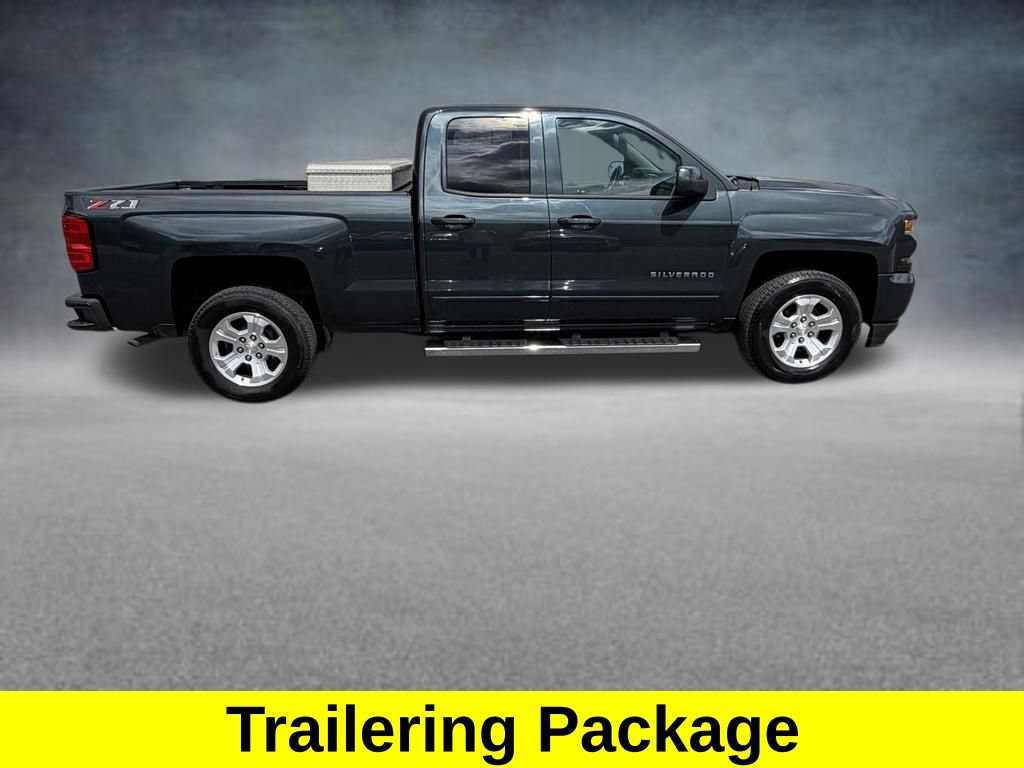 Used 2018 Chevrolet Silverado 1500 LT w/ All Star Edition AWD/4WD image 7