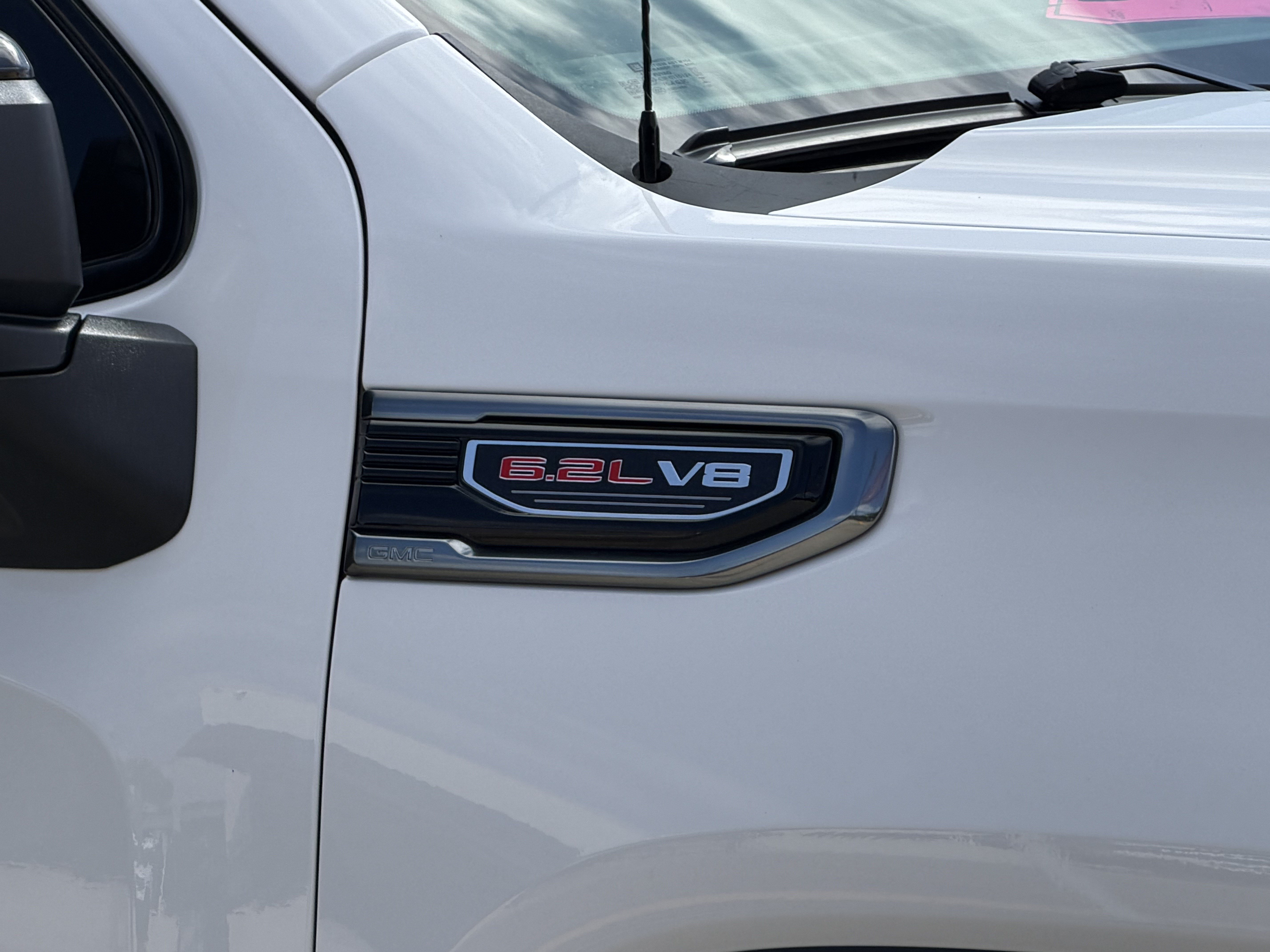 Used 2025 GMC Sierra 1500 AT4 AWD/4WD image 5