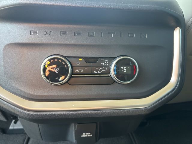 Certified 2025 Ford Expedition Max Active image 11