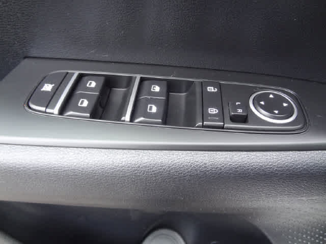 Used 2024 Kia Forte LXS FWD image 14