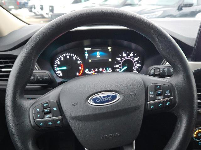 Certified 2020 Ford Escape SE image 28
