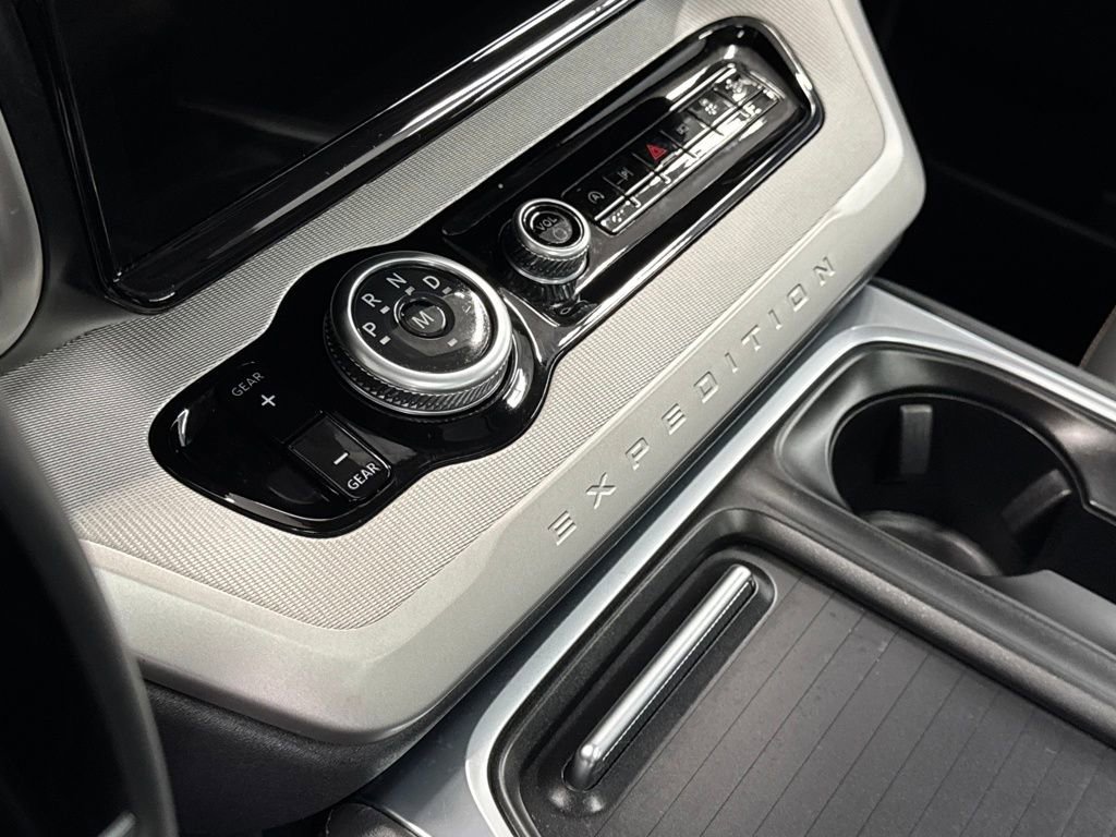 Certified 2025 Ford Expedition Max Active image 29