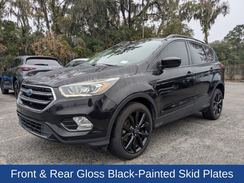 Certified 2019 Ford Escape SE image 9