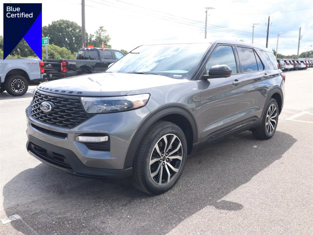 Certified 2022 Ford Explorer ST-Line w/ Class IV Trailer Tow Package