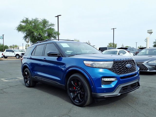 Certified 2020 Ford Explorer ST w/ ST Street Pack image 8