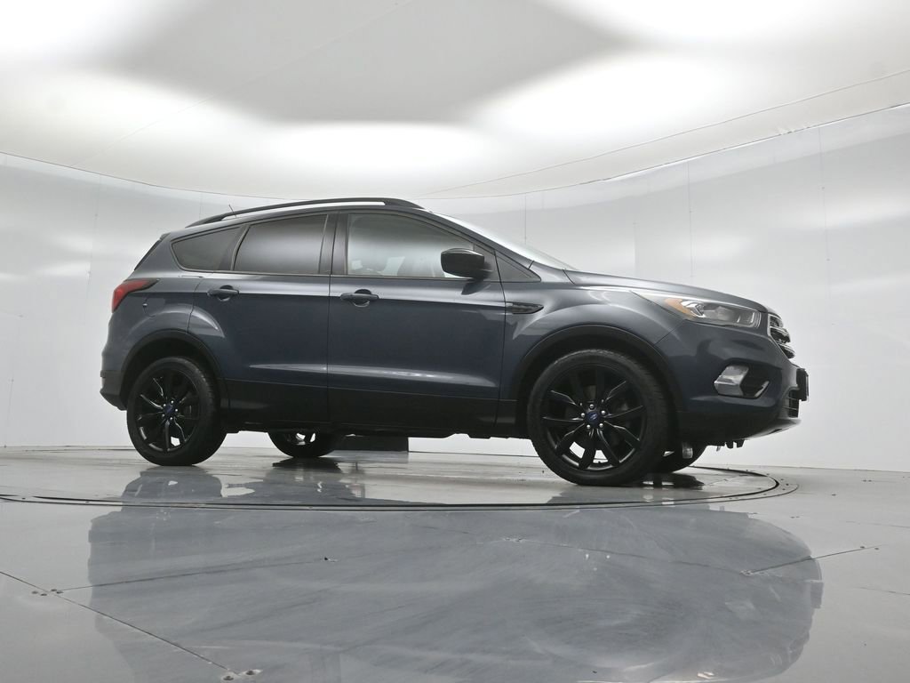 Certified 2019 Ford Escape SE AWD/4WD image 4