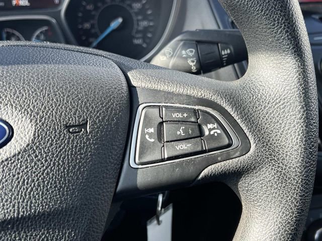 Certified 2017 Ford Focus SE image 25