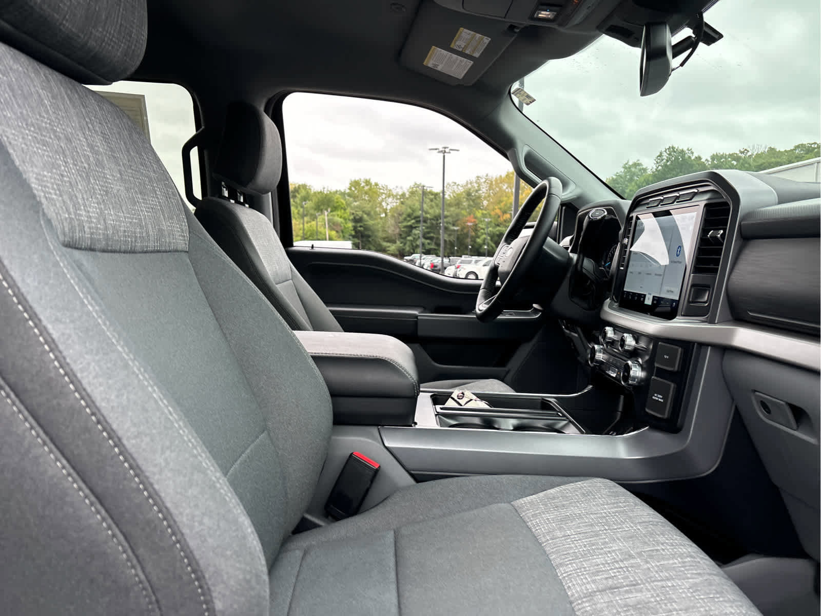 Certified 2022 Ford F150 XLT w/ Equipment Group 302A High image 29