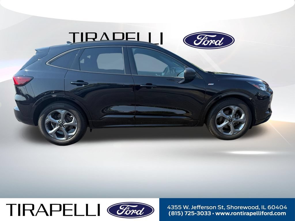 Certified 2023 Ford Escape ST-Line w/ Tech Pack #1 FWD image 4