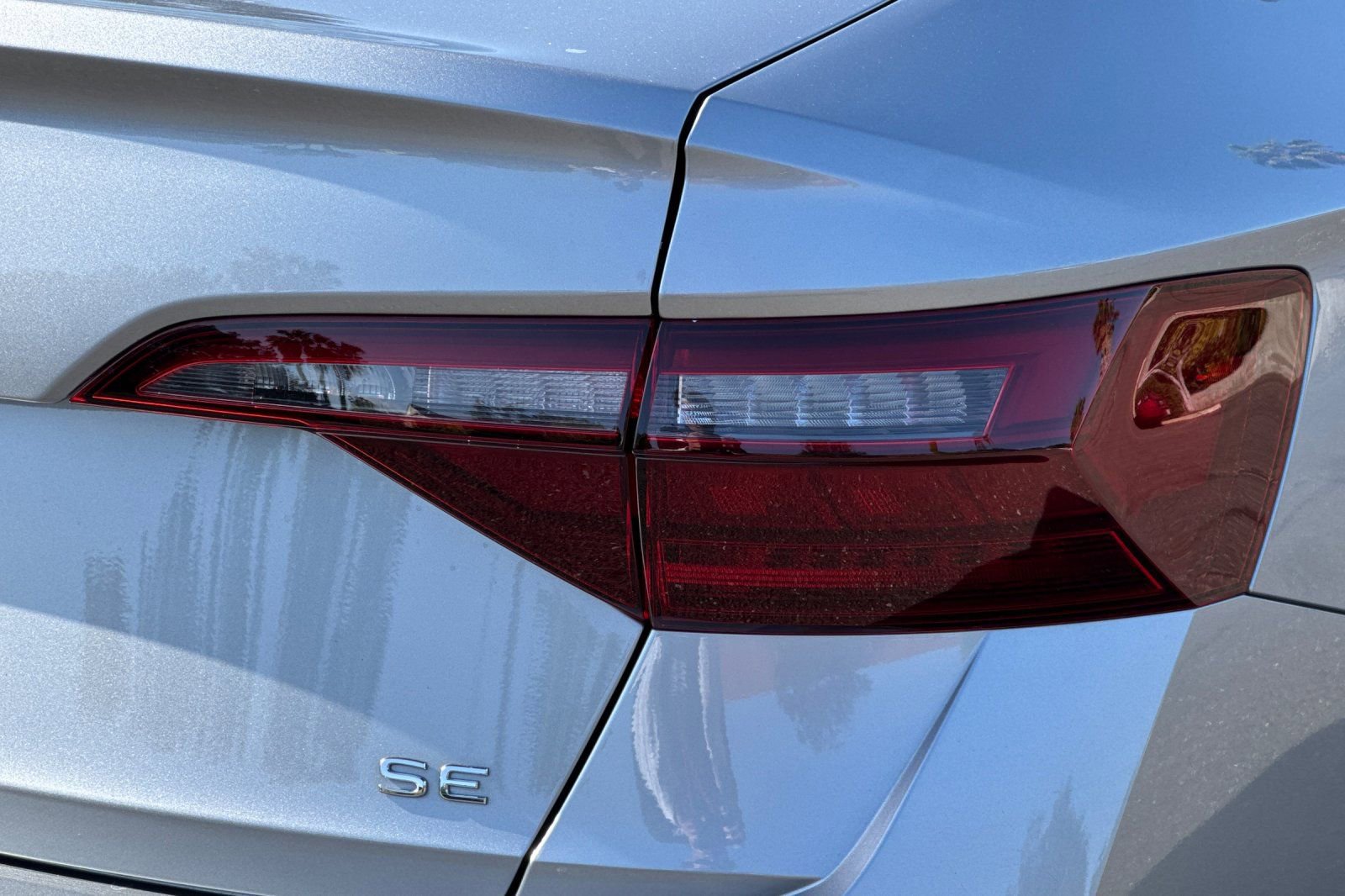 Used 2023 Volkswagen Jetta SE FWD image 48