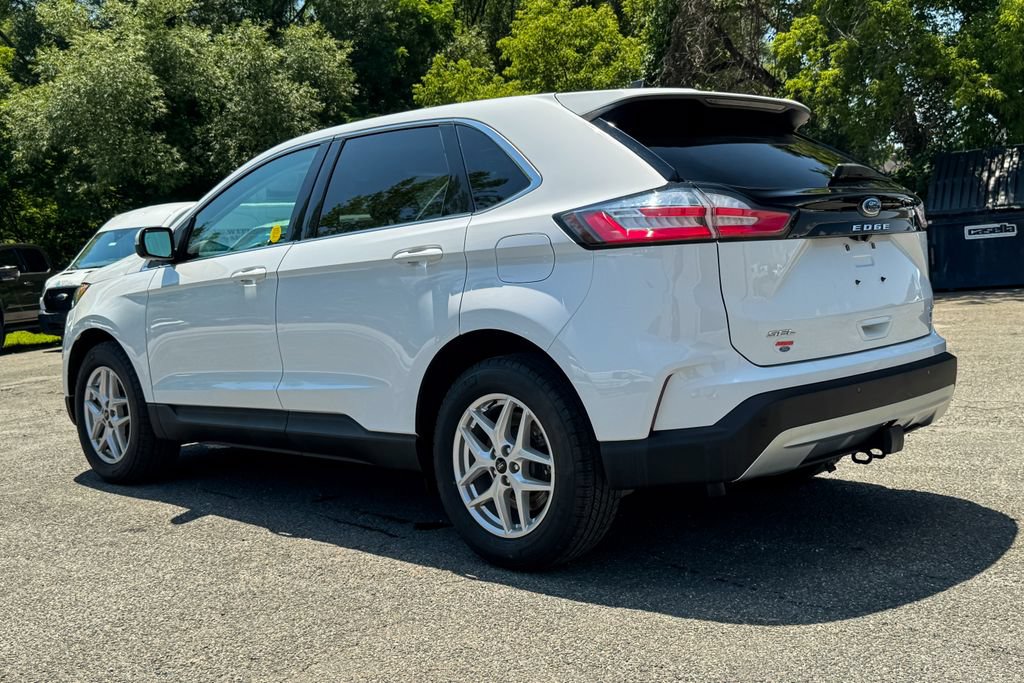 Certified 2023 Ford Edge SEL w/ Convenience Package AWD/4WD image 5