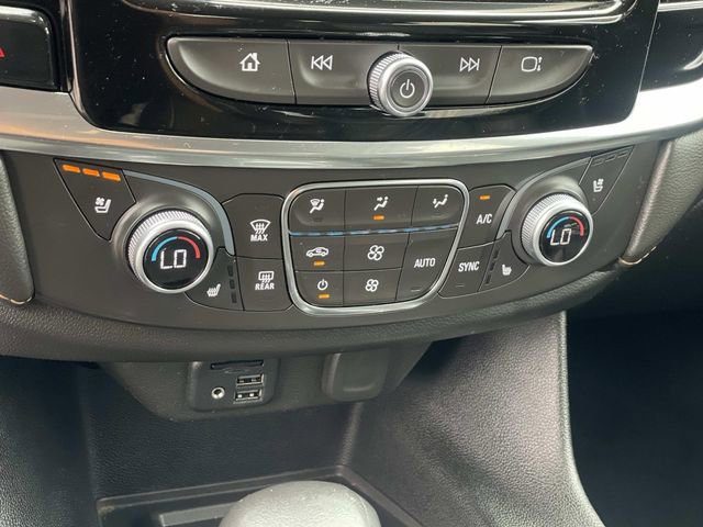 Used 2021 Chevrolet Traverse Premier w/ Redline Edition image 15