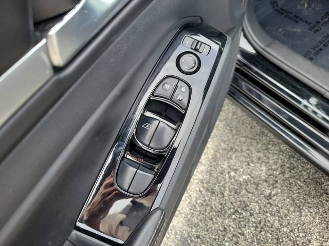 Used 2023 Nissan Altima 2.5 SV FWD image 22