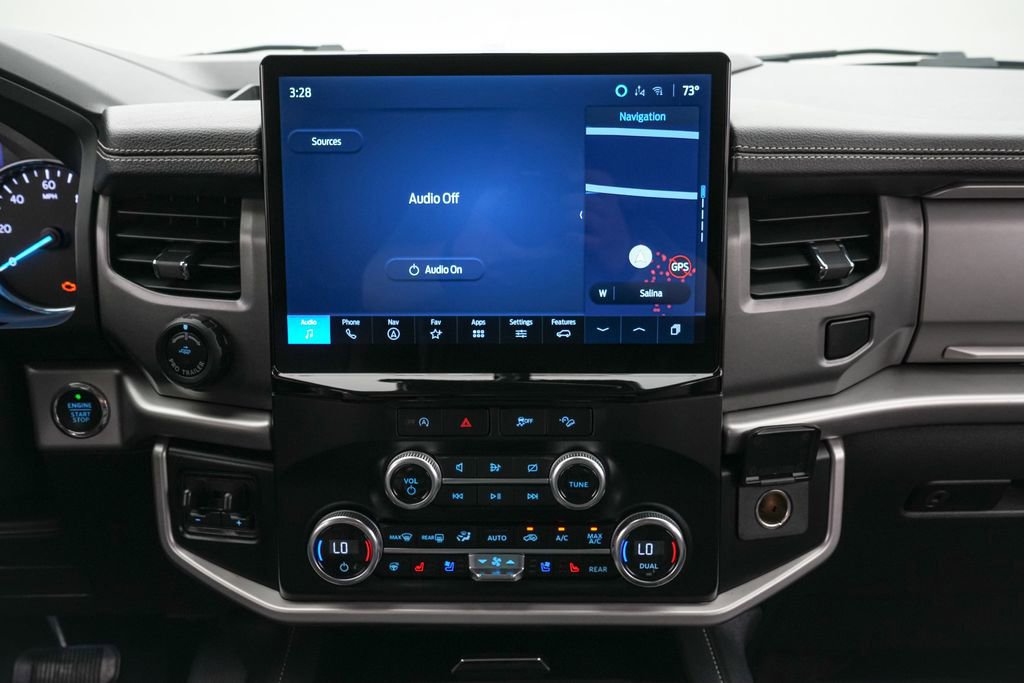 Certified 2024 Ford Expedition XLT image 15